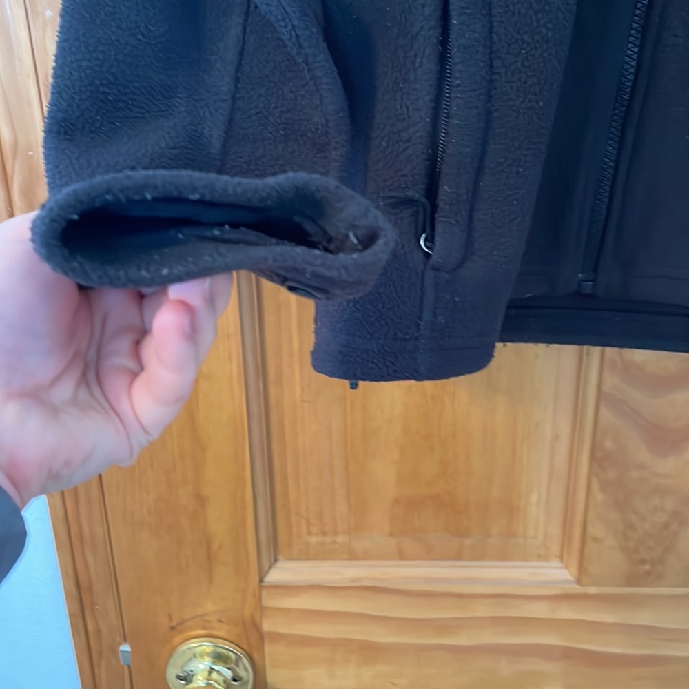 Women’s The North Face Fleece Jacket - Picture 5 of 8